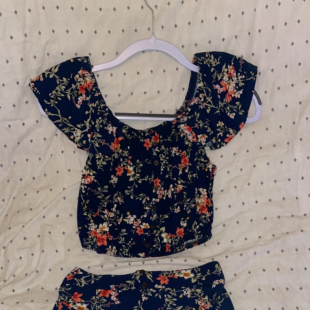 $8 Target two piece set. Size: xs